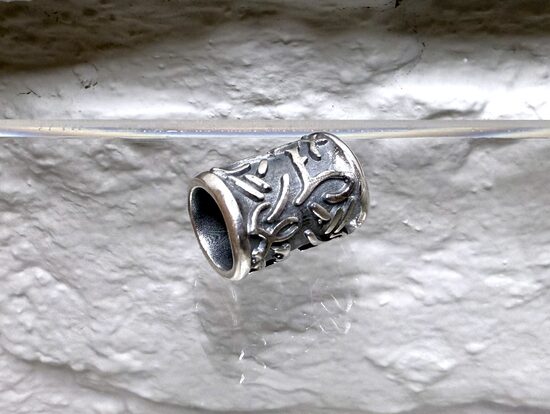Silver Pendant / Beard Bead With Celtic pattern