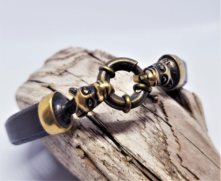 Ādas aproce ar bronzas dekoriem (tumši brūna, kods BR_025)