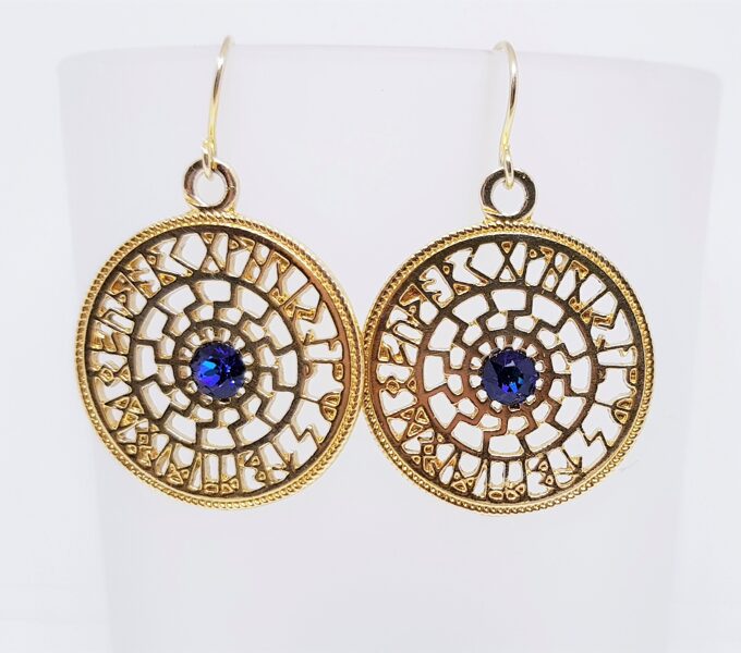 Apzeltīti sudraba auskari "Rūnu zīmes"