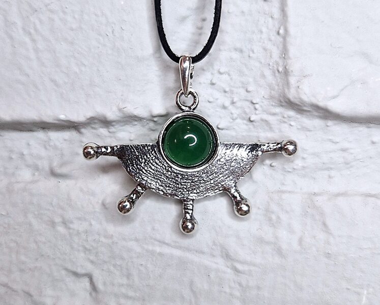 Silver Pendant "Wind Of Spring" (green agate)