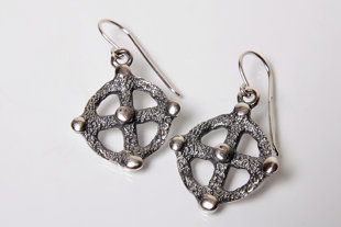 Sudraba auskari "Saules simbols" (mazi)