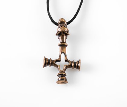 Bronzas kulons "Skandināvu vilka galvas krusts"
