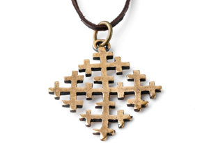 Bronzas kulons "Krustu krusts" (liels, plakans)